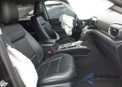 2021 Ford Explorer Xlt z USA, uszkodzony, nr VIN 1FMSK7DH7MGC50050